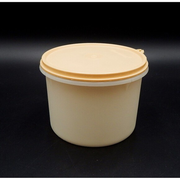 Tupperware Storage Canister Container 263-20 Round Sheer Base 238-17 Almond Lid - Picture 1 of 6